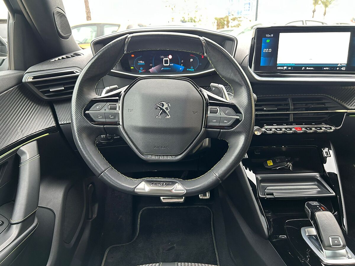 PEUGEOT 2008 GT LINE 1.2 E-THP AUTO SPANISH LHD IN SPAIN 30K 1 OWNER SUPERB 2021